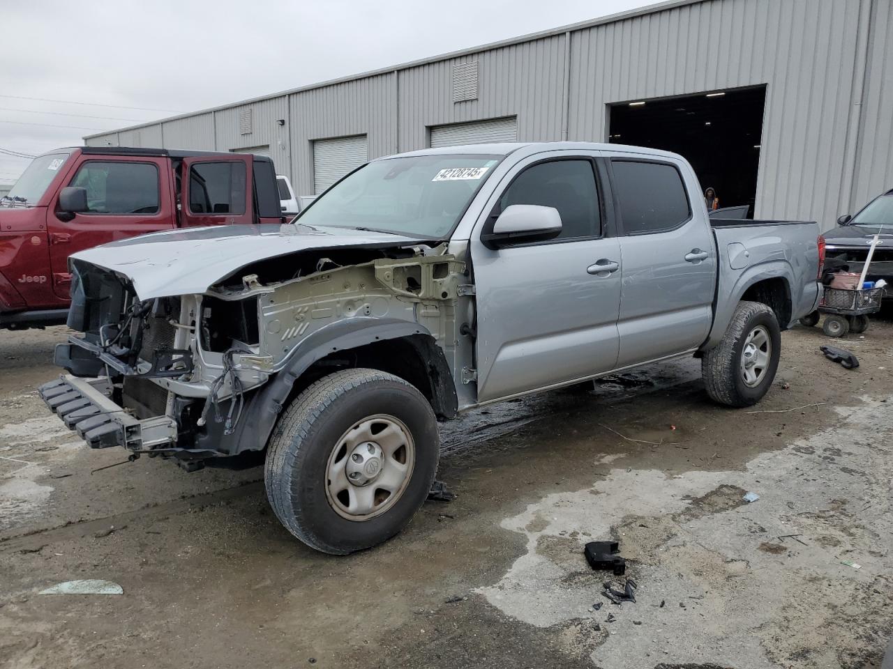  Salvage Toyota Tacoma