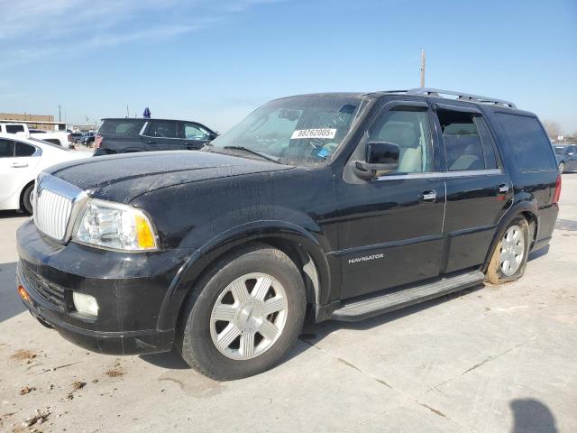 LINCOLN NAVIGATOR 2005 black 4dr spor gas 5LMFU285X5LJ11745 photo #1