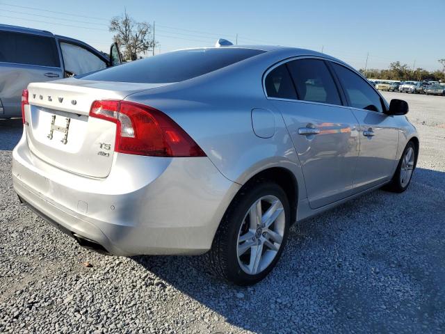 2015 VOLVO S60 PREMIE YV1612TK5F1338006