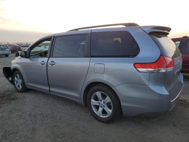 TOYOTA SIENNA LE 2014 silver  gas 5TDKK3DC1ES506580 photo #3