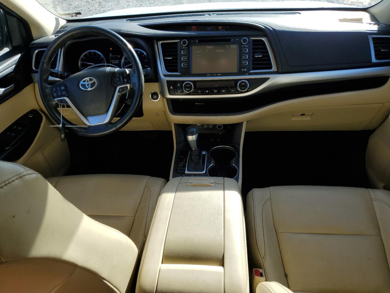 TOYOTA HIGHLANDER SE