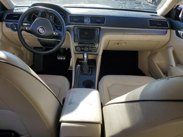 2017 VOLKSWAGEN PASSAT R-L - 1VWDT7A34HC047579