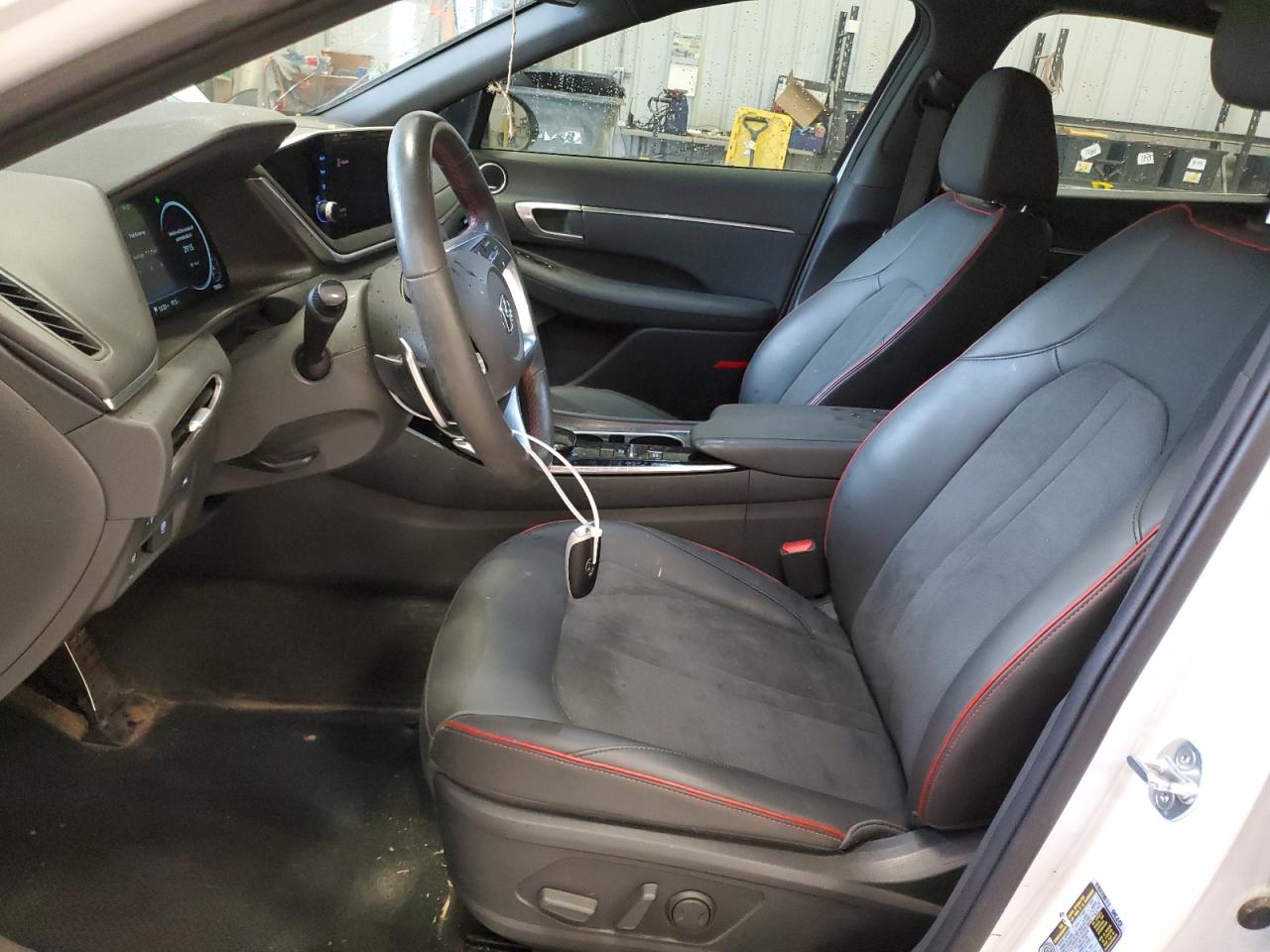 HYUNDAI SONATA SEL PLUS