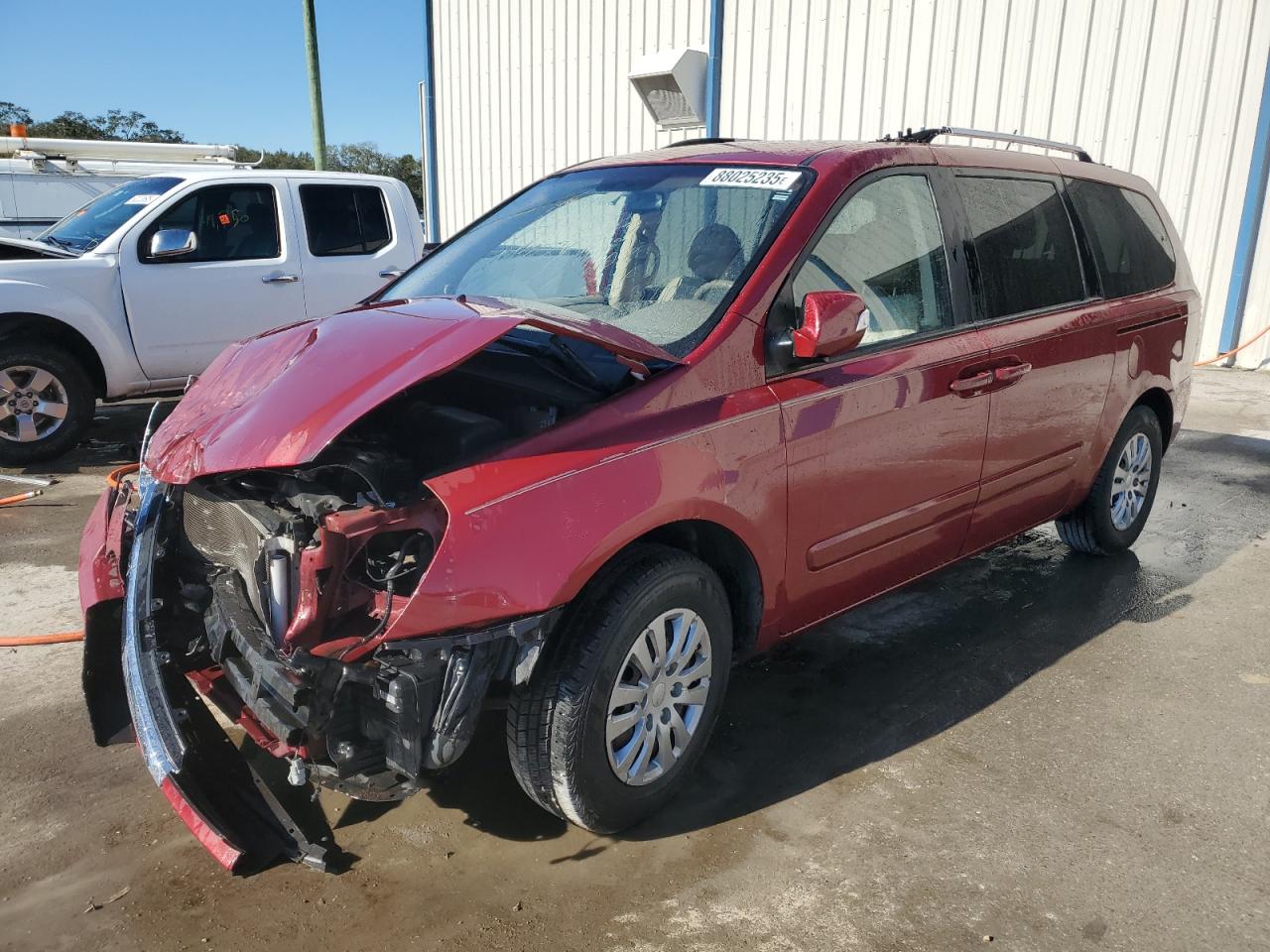  Salvage Kia Sedona