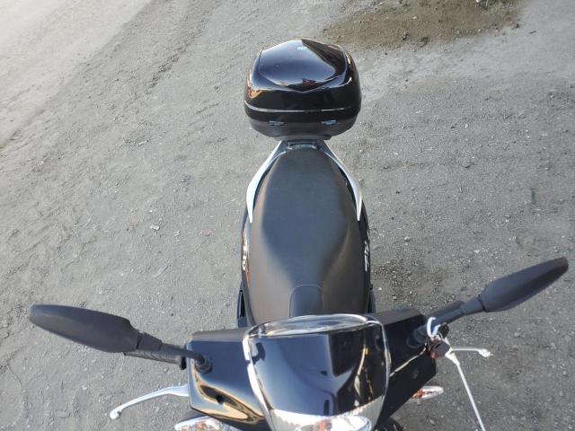 2014 PIAGGIO MOTORCYCLE ZAPM798G5E7001368