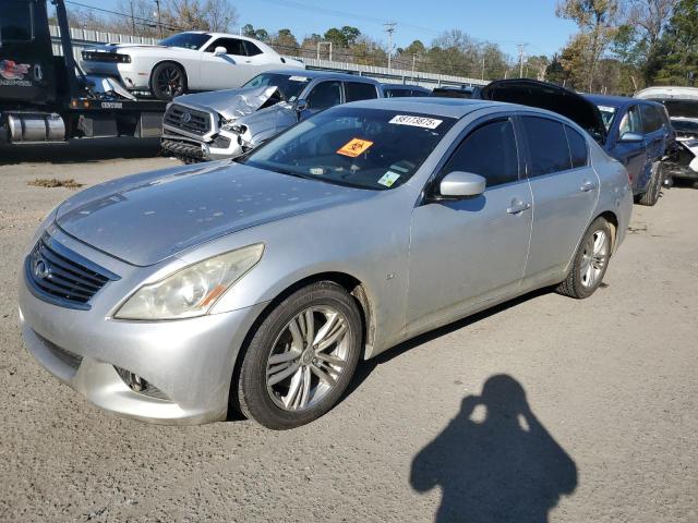 2015 INFINITI Q40 #3119728356