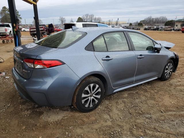 2022 TOYOTA COROLLA LE JTDEAMDE7N3012569
