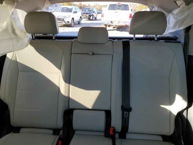 2018 VOLKSWAGEN TIGUAN SE - 3VV3B7AX3JM047891