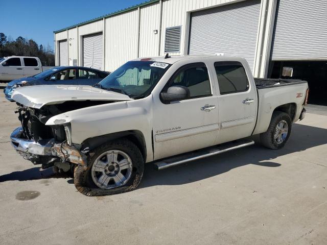CHEVROLET SILVERADO C1500 LT