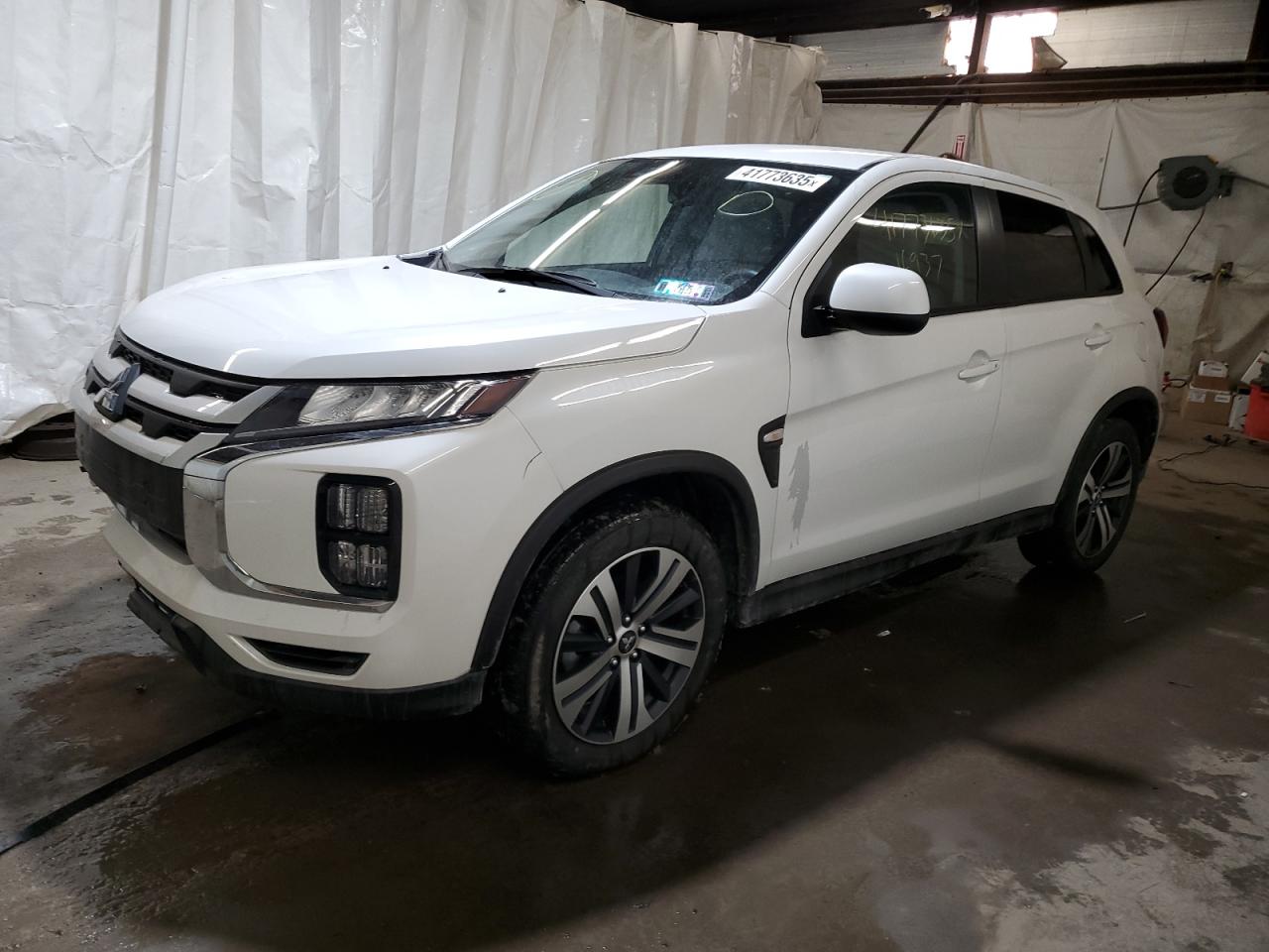  Salvage Mitsubishi Outlander