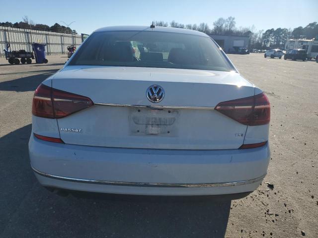2017 VOLKSWAGEN PASSAT S - 1VWAT7A32HC080230