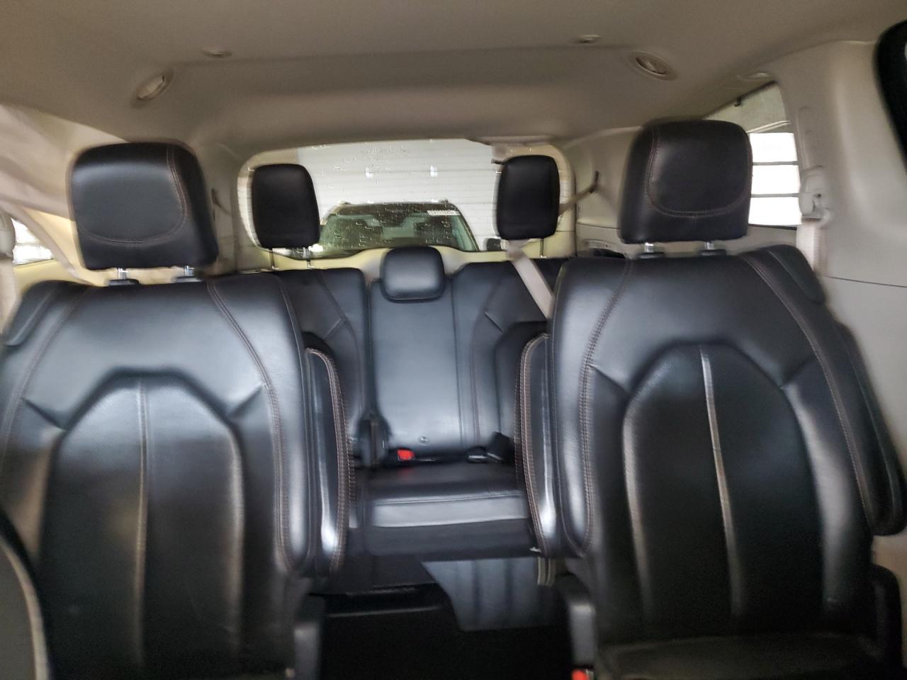 CHRYSLER PACIFICA TOURING L