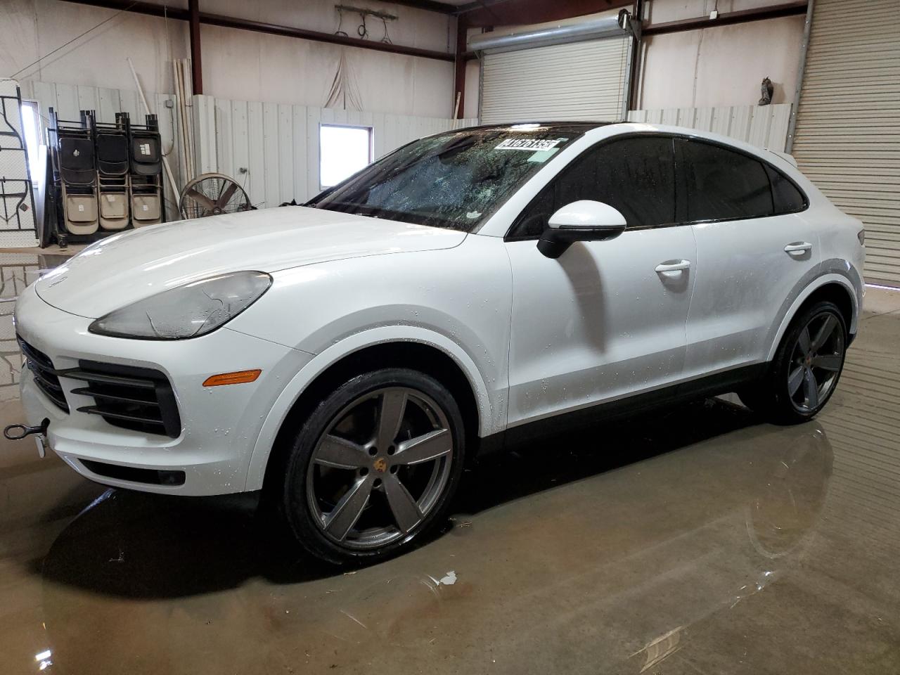  Salvage Porsche Cayenne