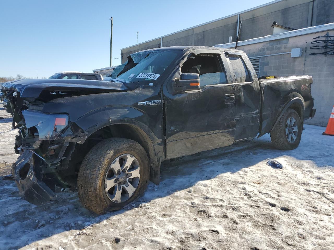 FORD F-150 SUPER CAB
