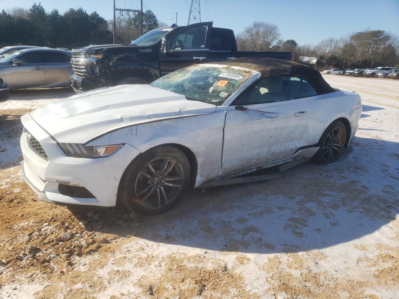 1FATP8UH6H5282639 FORD MUSTANG 2017