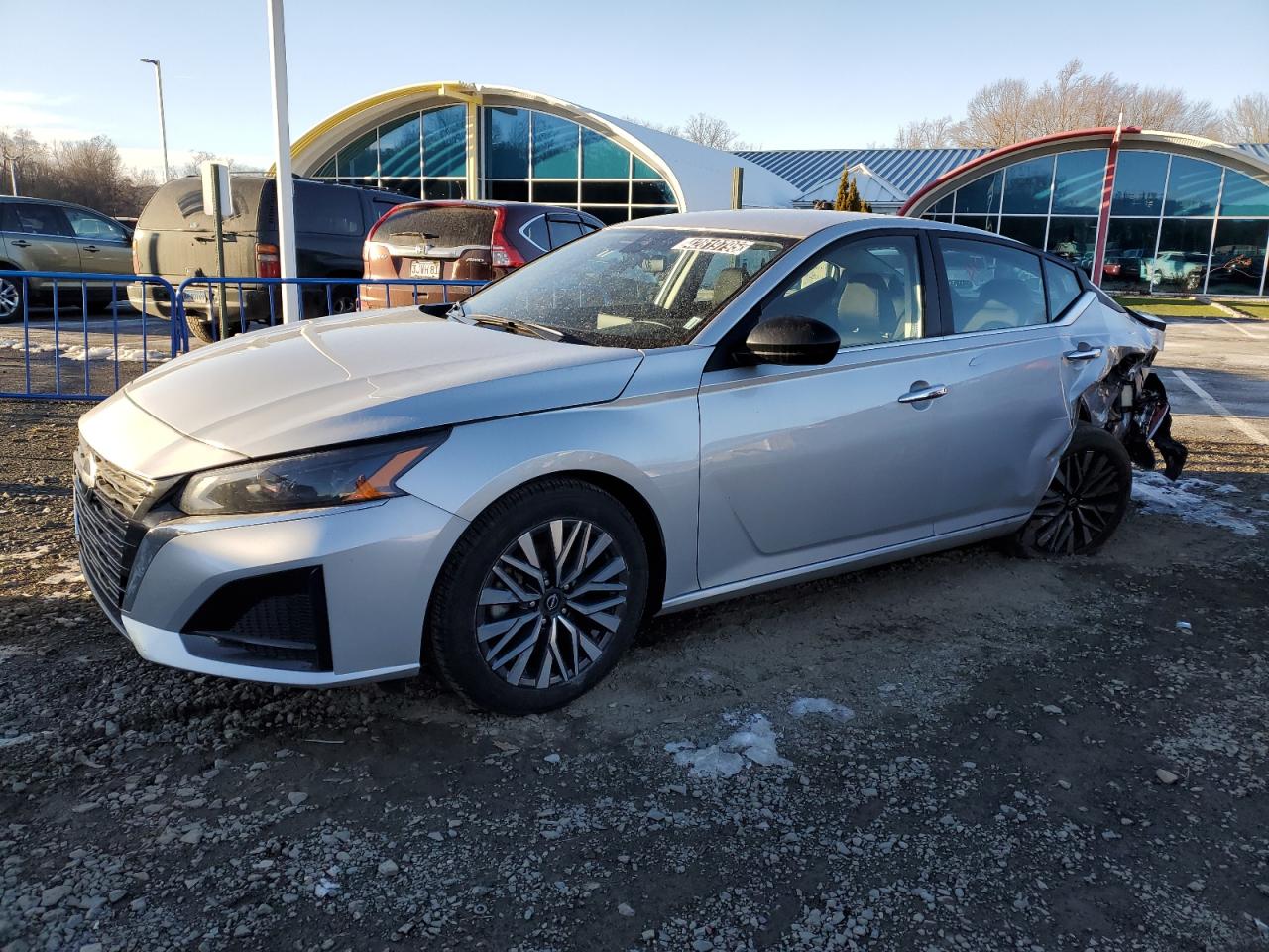  Salvage Nissan Altima