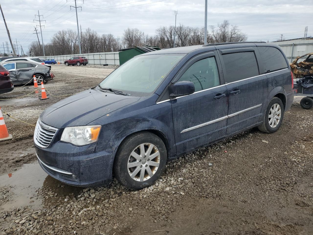  Salvage Chrysler Minivan