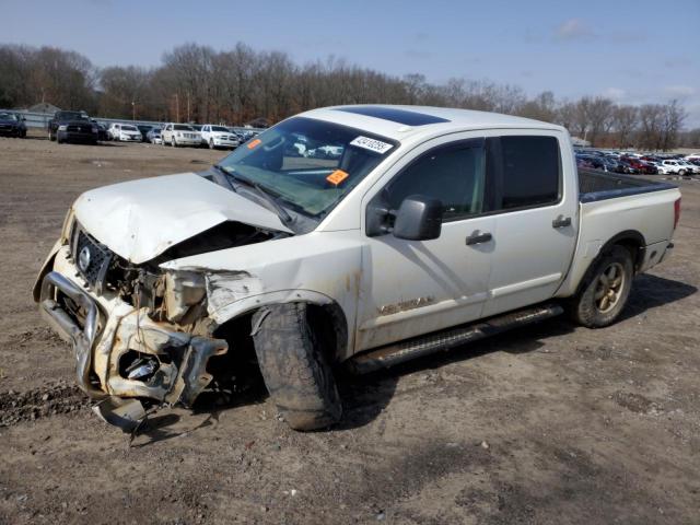 NISSAN TITAN S