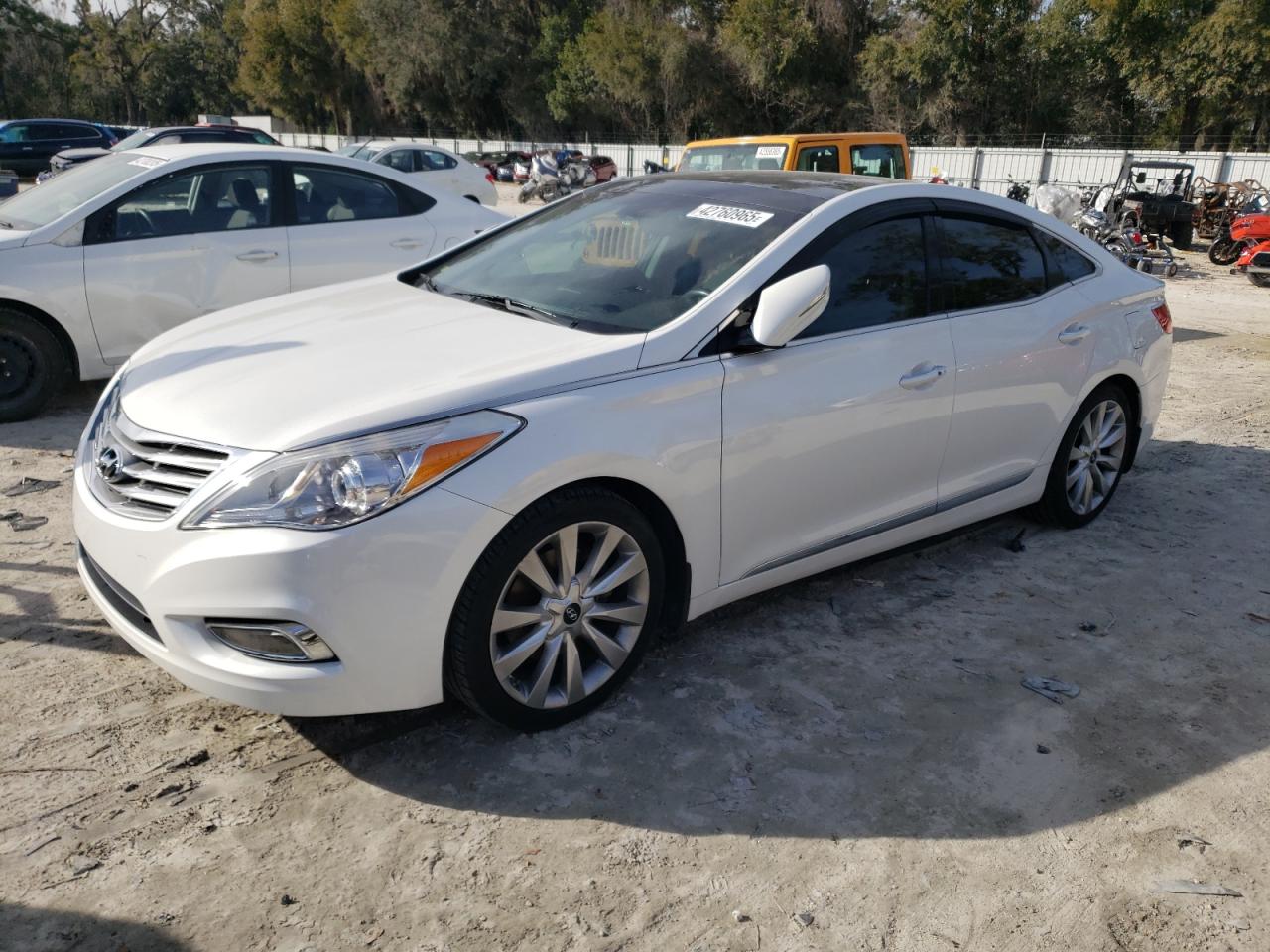  Salvage Hyundai Azera