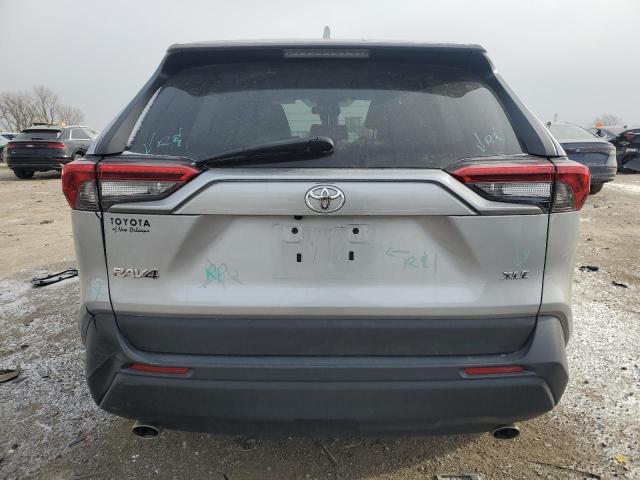 2021 TOYOTA RAV4 XLE - 2T3W1RFV3MW125641