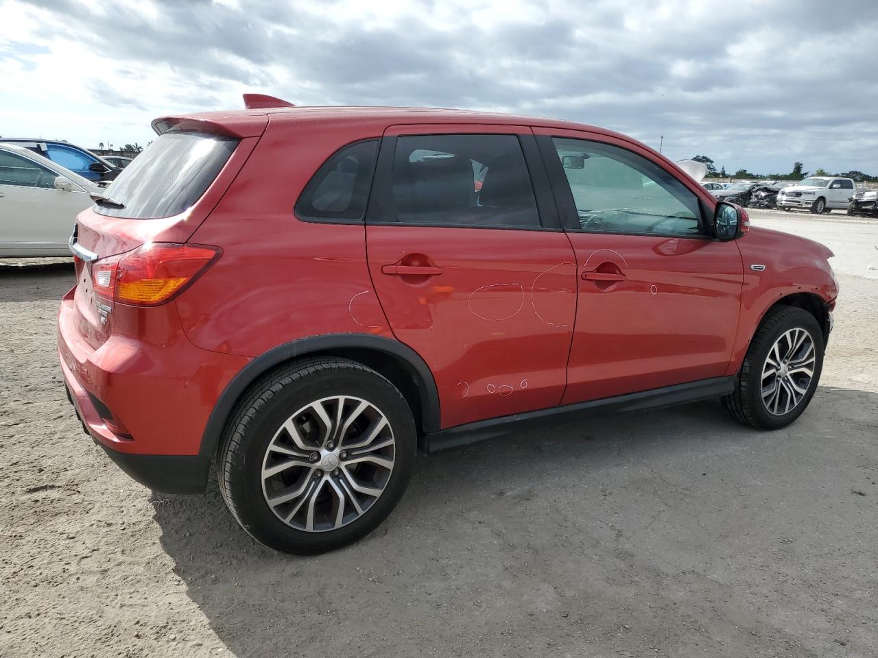 Lot #3048591884 2018 MITSUBISHI OUTLANDER