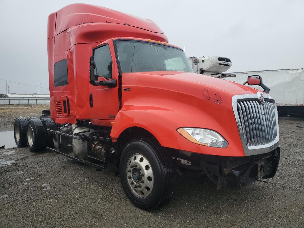 Lot #3237177636 2018 INTERNATIONAL LT625