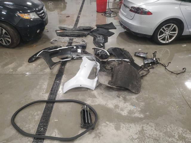 2015 TESLA MODEL S 70 5YJSA1S28FF090616