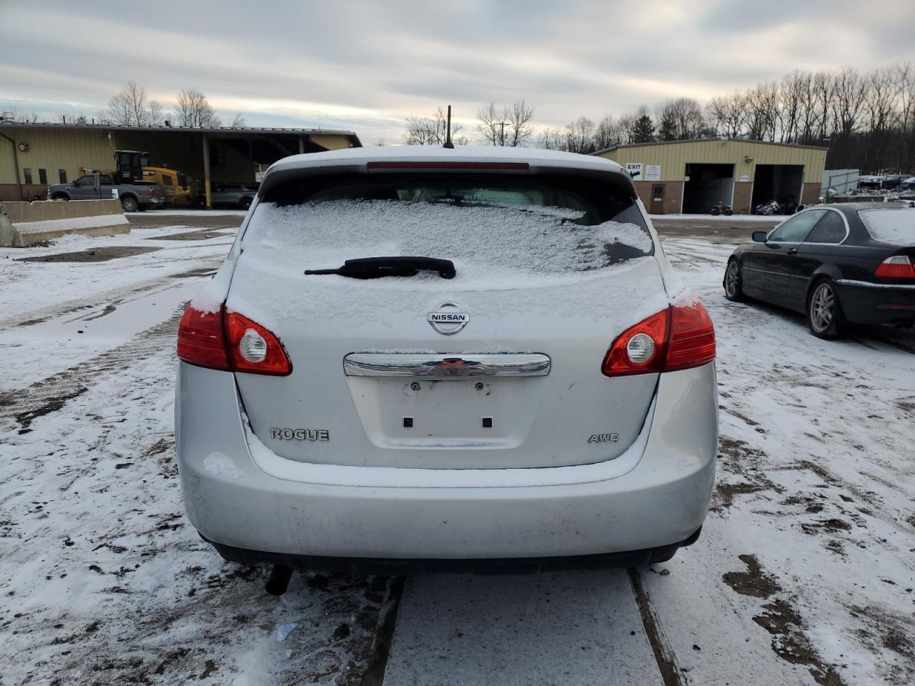 Lot #3049492791 2011 NISSAN ROGUE