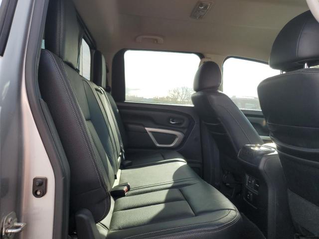 2017 NISSAN TITAN SV - 1N6AA1E5XHN512906