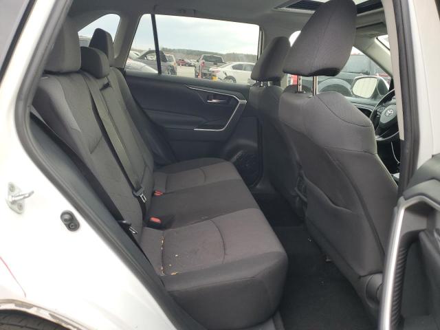 2019 TOYOTA RAV4 XLE 2T3P1RFV5KW042052