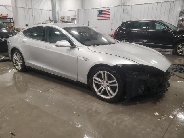 2015 TESLA MODEL S 70 5YJSA1S28FF090616
