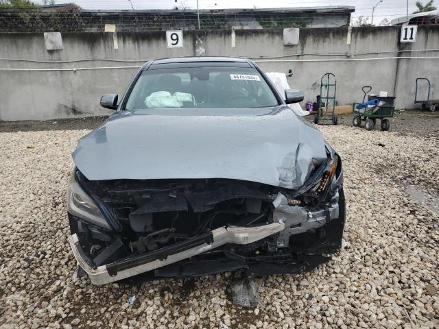 2015 HYUNDAI GENESIS 3. KMHGN4JE9FU060924