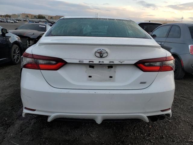 2022 TOYOTA CAMRY SE 4T1G11AK0NU674677