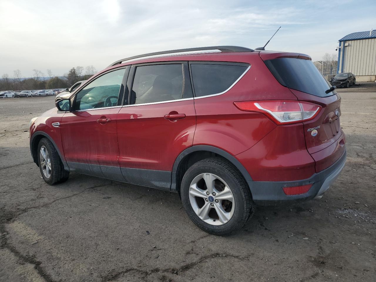 FORD ESCAPE SE