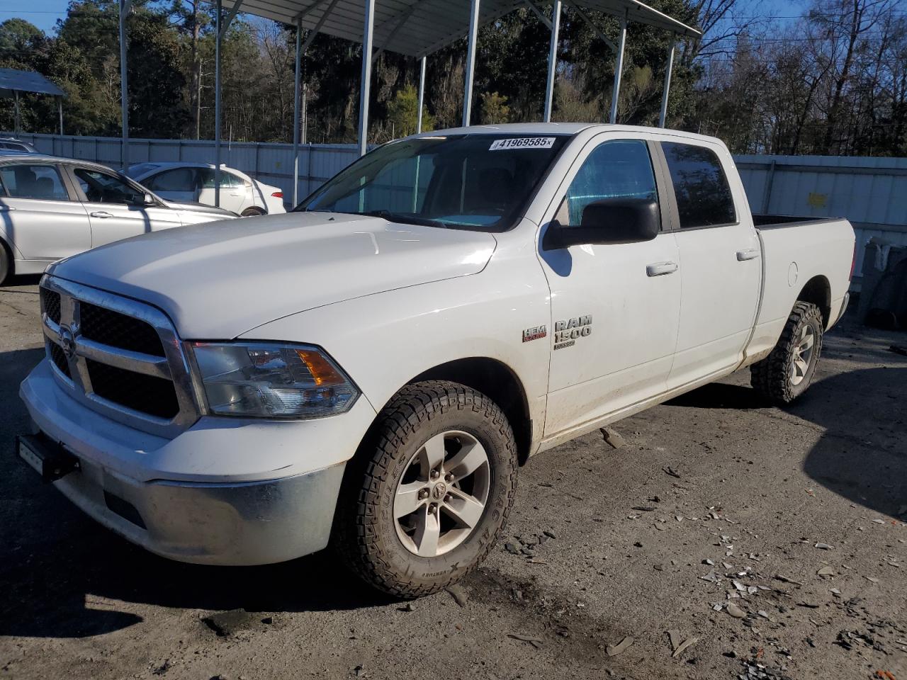 RAM 1500 SLT