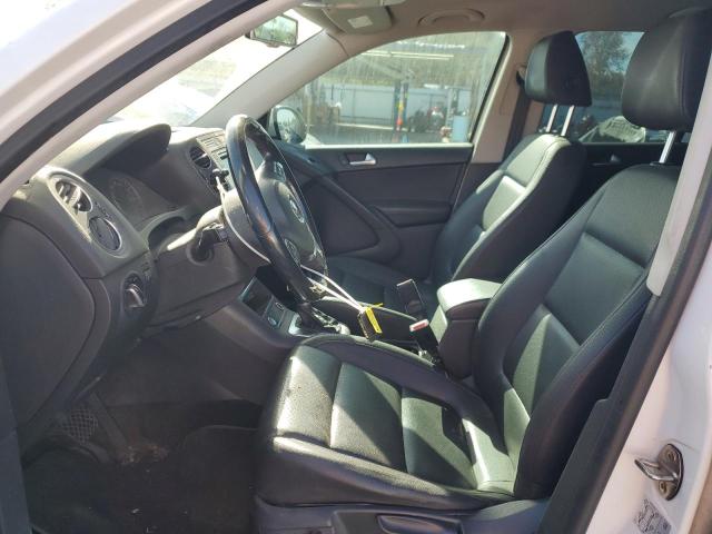2016 VOLKSWAGEN TIGUAN S WVGAV7AX4GW532669