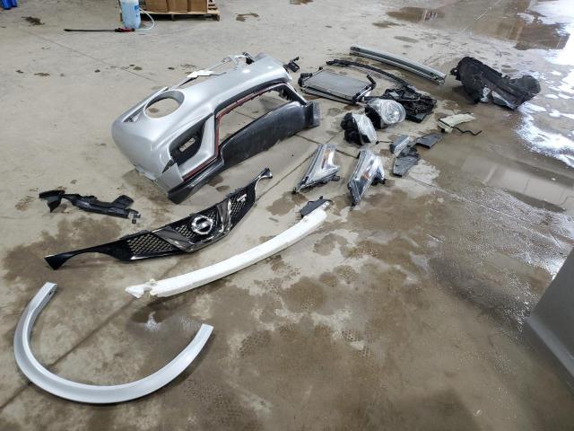 2015 NISSAN JUKE NISMO JN8DF5MV9FT250111