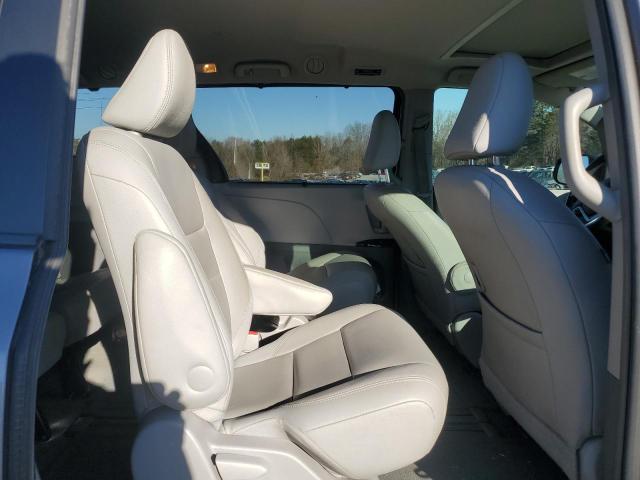 2015 TOYOTA SIENNA XLE - 5TDYK3DCXFS528007