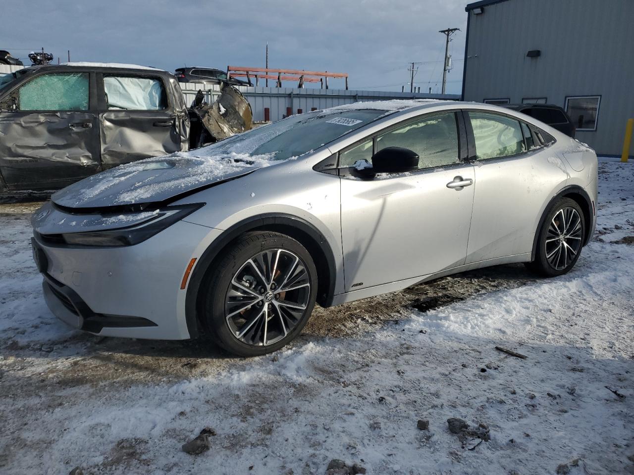  Salvage Toyota Prius