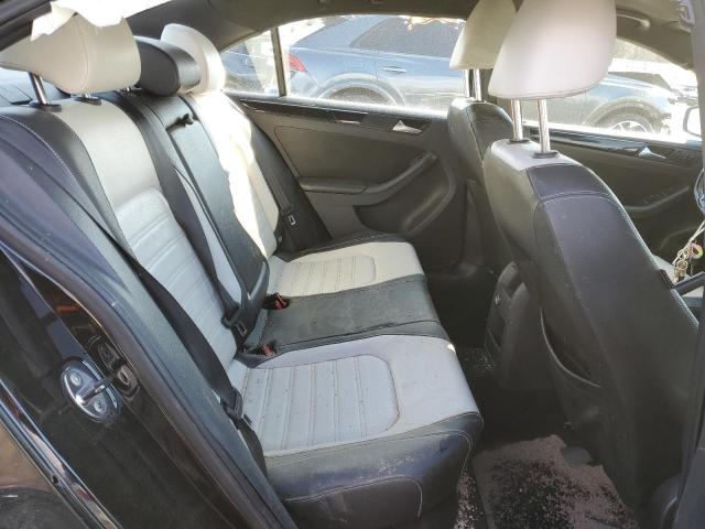 2015 VOLKSWAGEN JETTA SE - 3VWD17AJ0FM204301