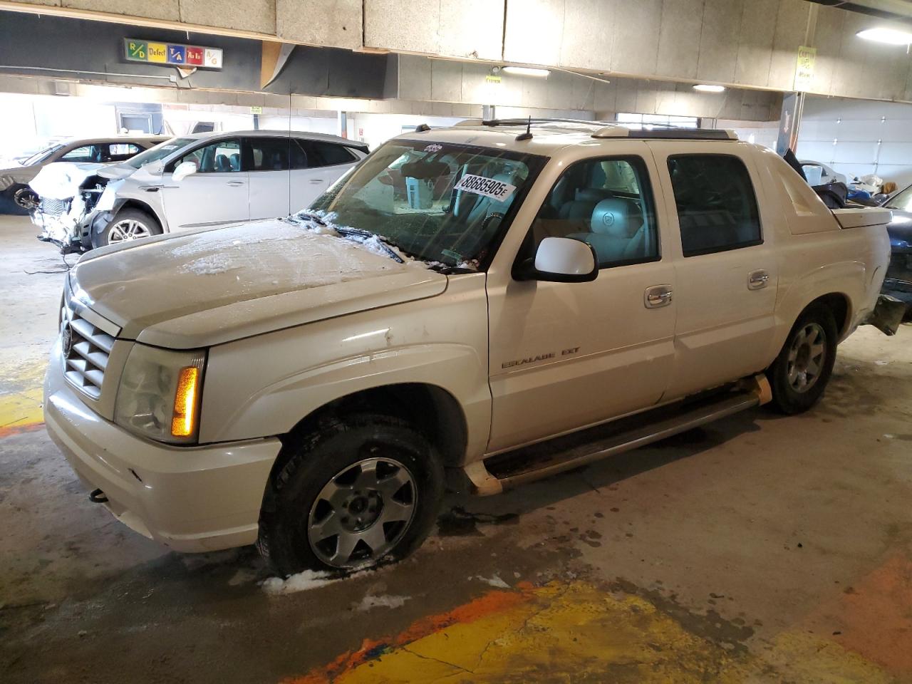  Salvage Cadillac Escalade