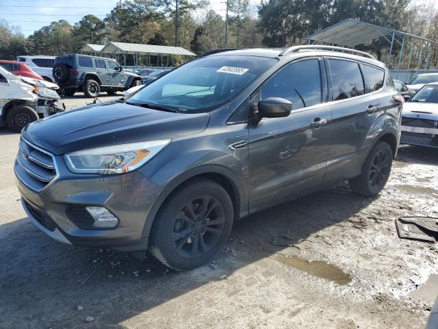 Global Auto Auctions: 2017 FORD ESCAPE SE