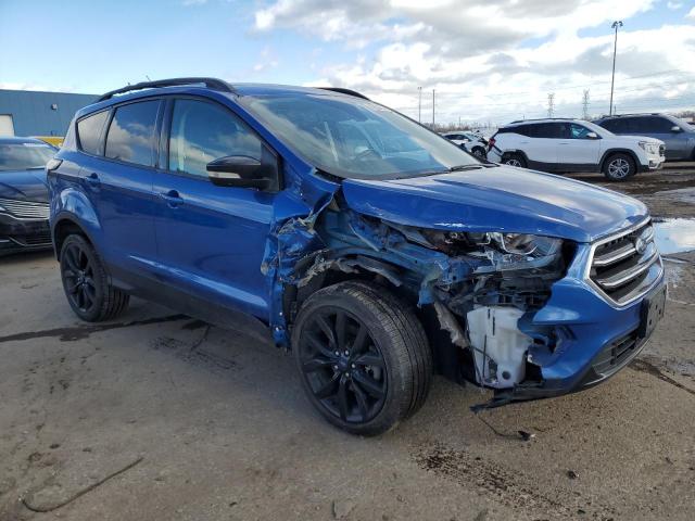 2017 FORD ESCAPE TIT 1FMCU9J9XHUC22774
