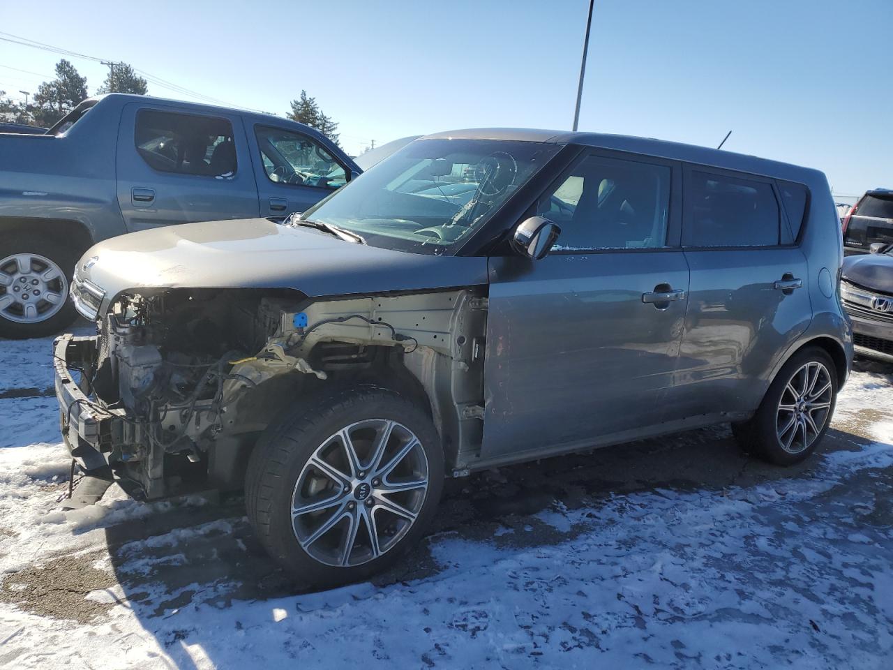 KNDJX3AA2K7686478 KIA SOUL ! 2019