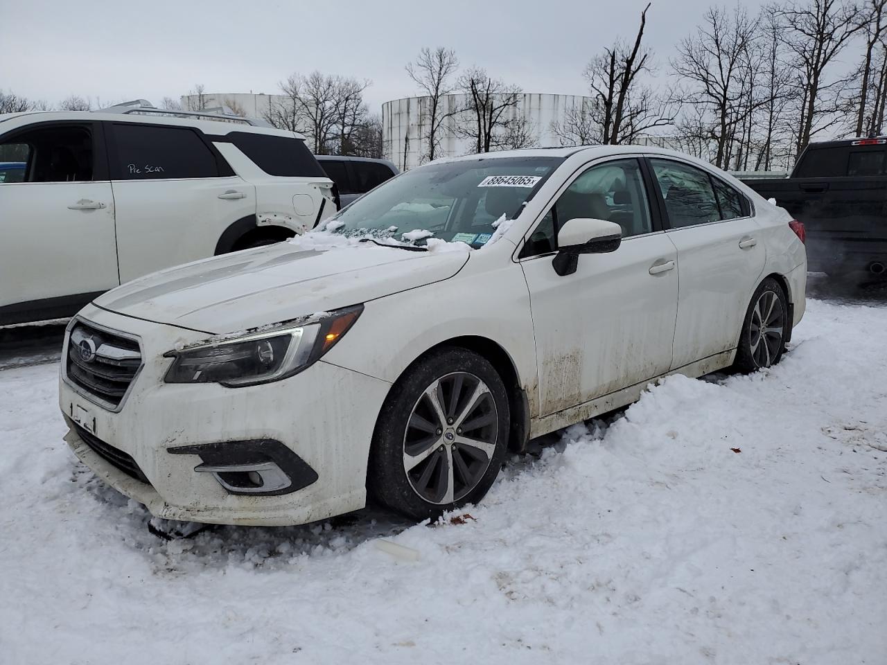  Salvage Subaru Legacy