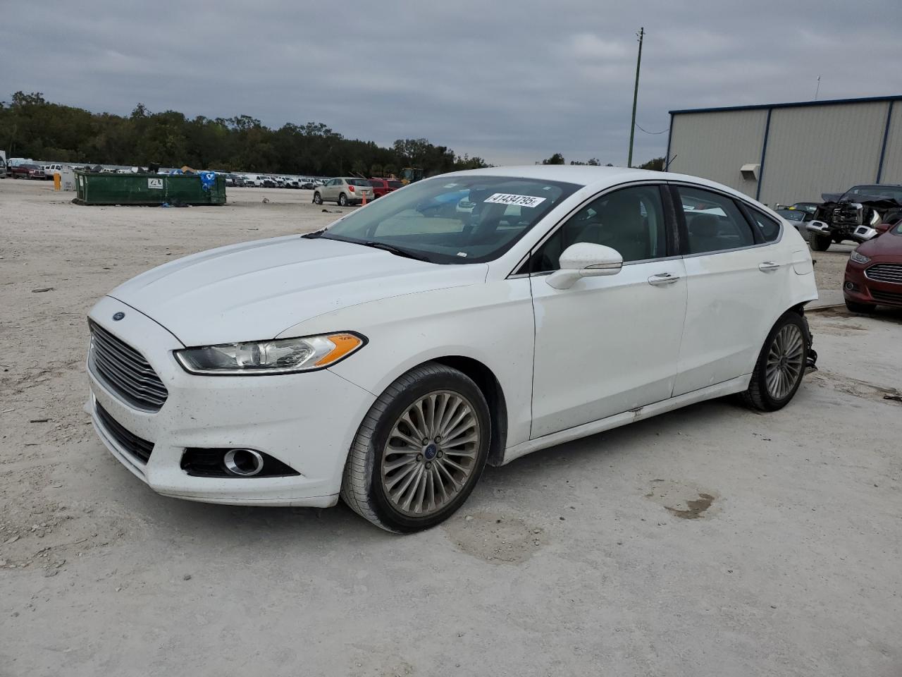  Salvage Ford Fusion