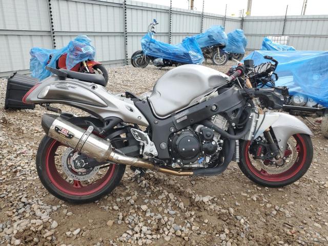 SUZUKI GSX1300 RA 2019 gray  gas JS1GX72B0K7100136 photo #1