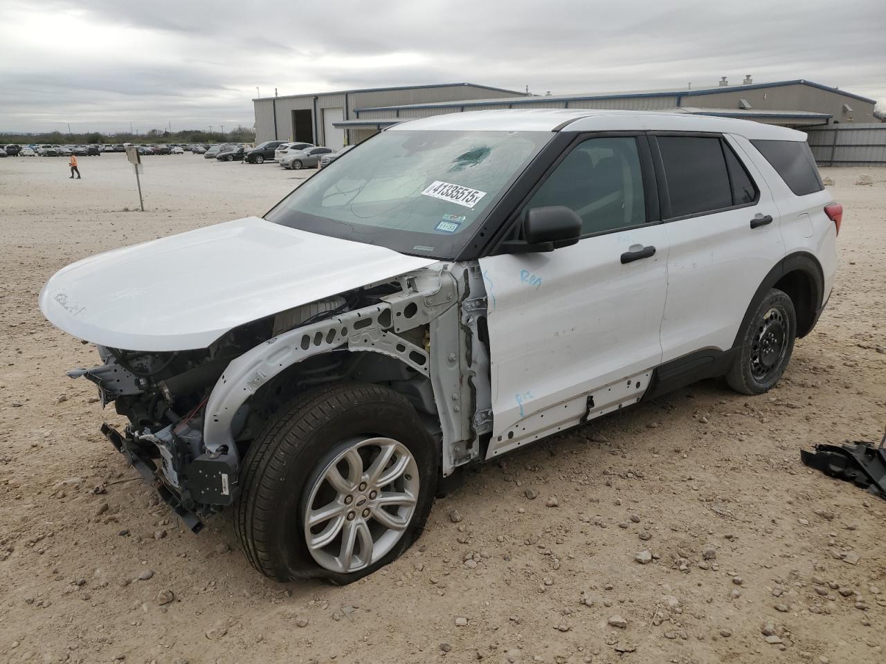  Salvage Ford Explorer