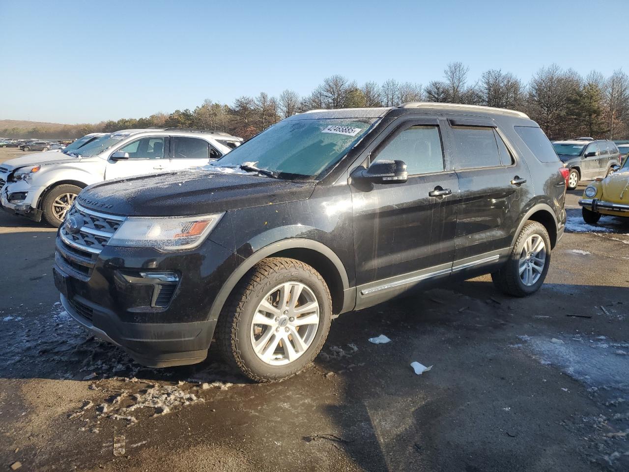  Salvage Ford Explorer