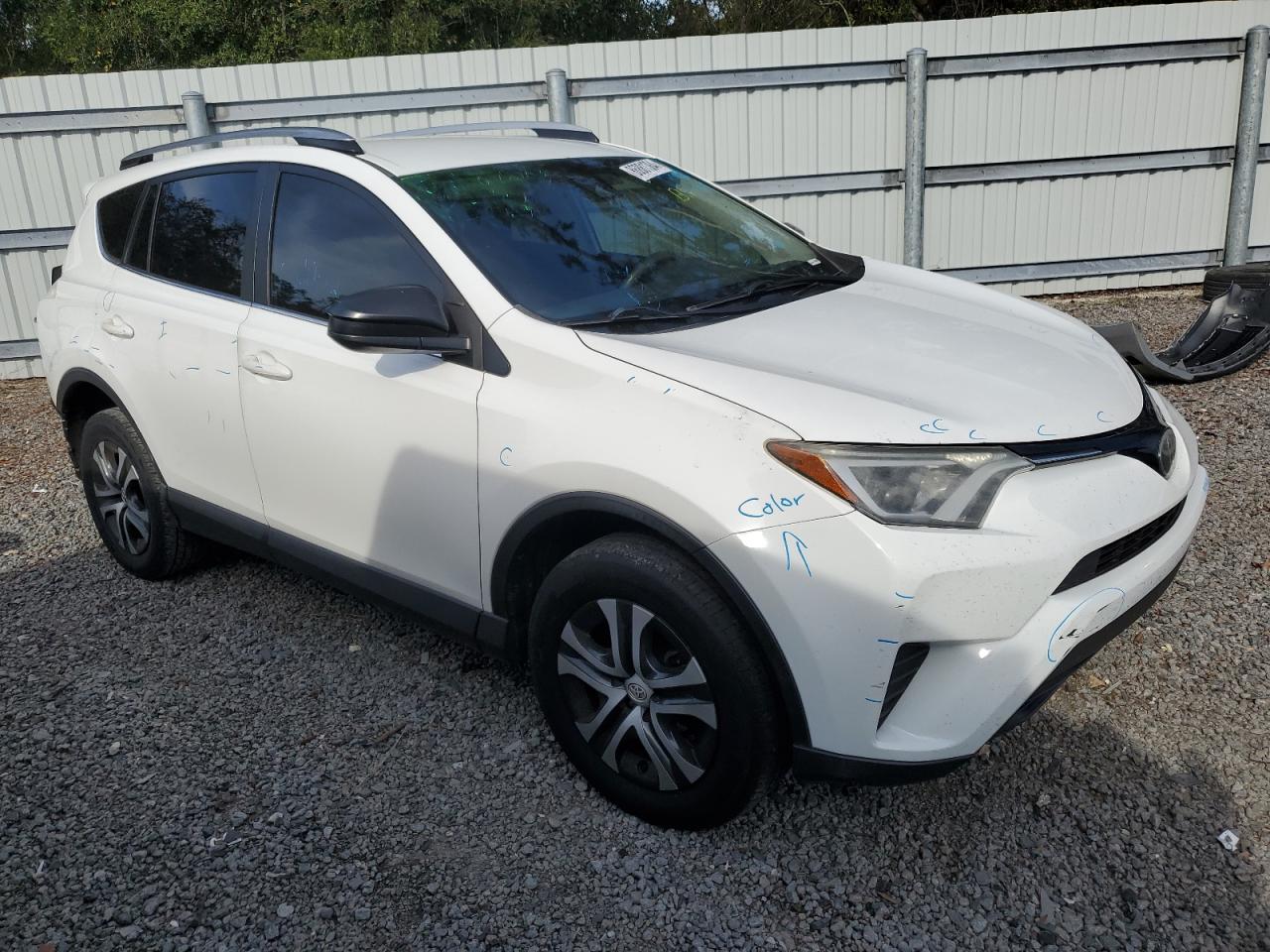 Lot #3044613233 2017 TOYOTA RAV4 LE